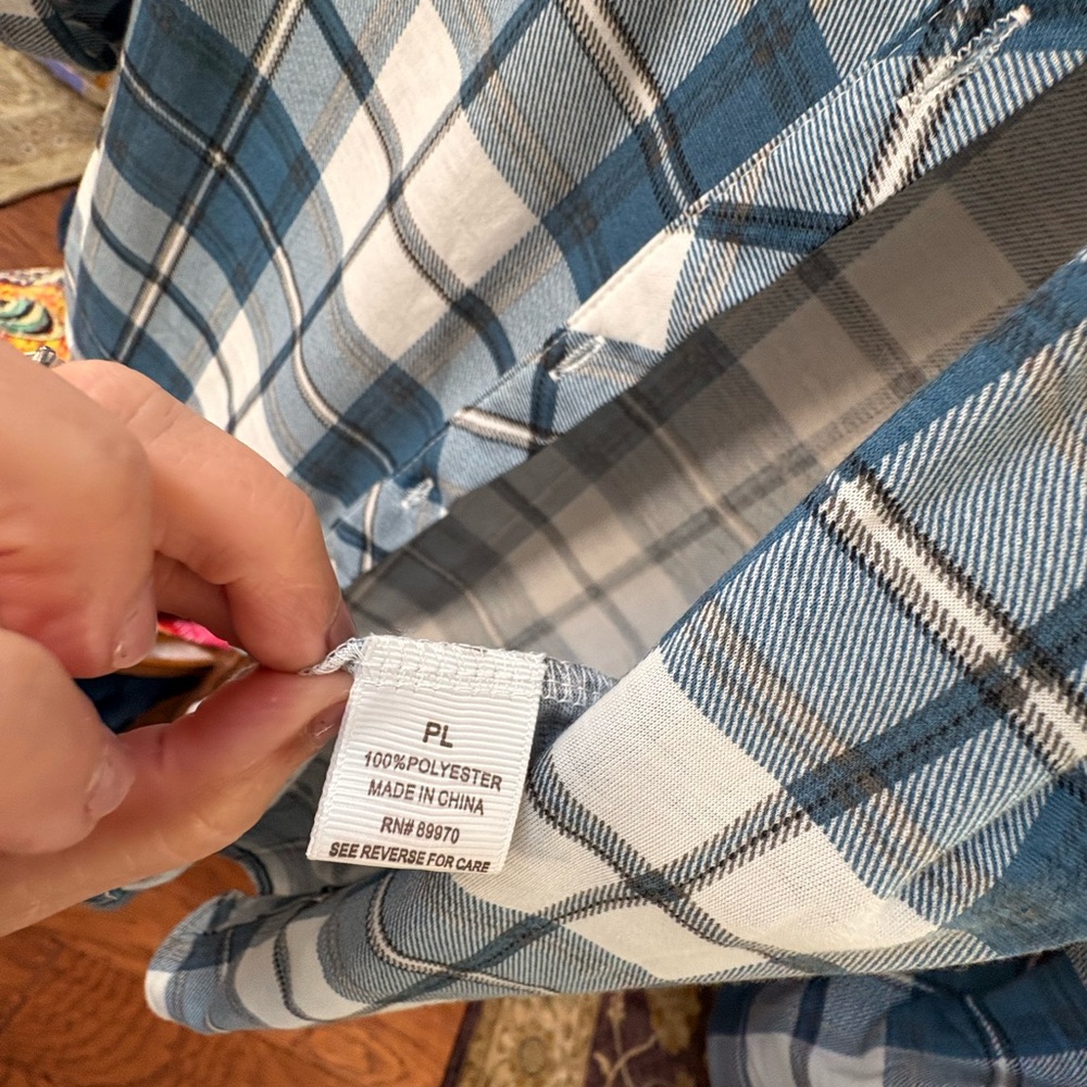 Eden & Olivia Blue and White Plaid Shirt - Picture 5 of 6